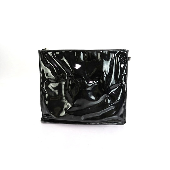 CHANEL Glossy Black Tote with Stud Accents - Picture 12 of 16